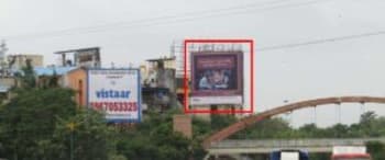Advertising on Hoarding in Mulund East 75368