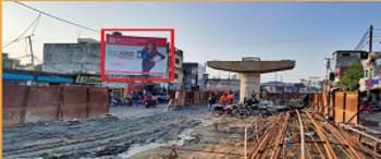 Advertising on Hoarding in Kashipur 77272