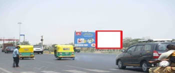 Advertising on Hoarding in Vasna Iyava  79371