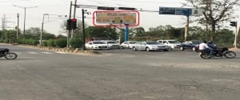 Advertising on Hoarding in Chandawali  79504