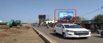 Advertising on Hoarding in Tamando  81072