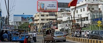 Advertising on Hoarding in Lodipur 81176