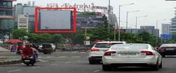 Advertising on Hoarding in Piplod  81304