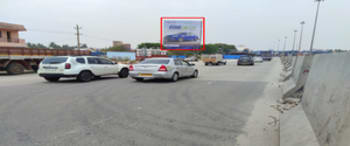 Advertising on Hoarding in ATTIBELE BORDER , HOSUR ROAD, ATTIBELE BENGALURU 83032