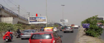 Advertising on Hoarding in Shadipur 83285