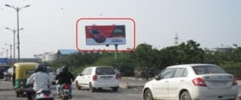 Advertising on Hoarding in Delhi  84006