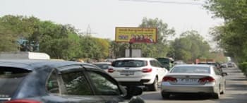 Advertising on Hoarding in Pragati Maidan  84053