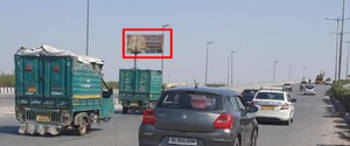 Advertising on Hoarding in Delhi  84132