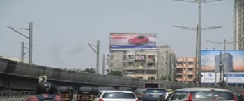 Advertising on Hoarding in Kandivali East  86671