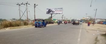 Advertising on Hoarding in Civil Lines 87062