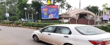 Advertising on Hoarding in Devbagh  87435