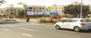 Advertising on Hoarding in Sector 25  87466