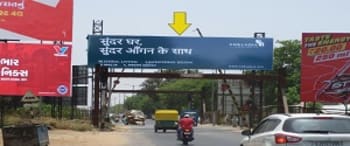 Advertising on Hoarding in Sector 25  87465