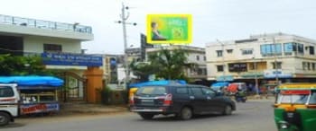 Advertising on Hoarding in Talahati 87535