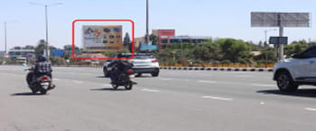 Advertising on Hoarding in Yerthiganahalli 87977