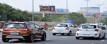 Advertising on Hoarding in Gurugram  88183