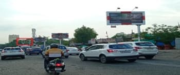 Advertising on Hoarding in Gurugram  88166