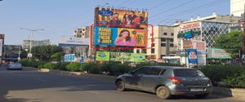 Advertising on Hoarding in Alkapuri  89983