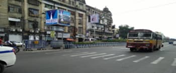 Advertising on Traffic Booth in College Square 93461