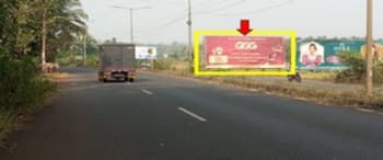 Advertising on Hoarding in Camorlim 97399