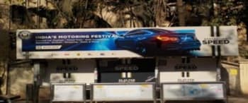 Advertising on Bus Shelter in Worli 98118