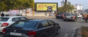 Advertising on Hoarding in Kitchlu Nagar 98389