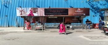 Advertising on Bus Shelter in Kandivali East 98940