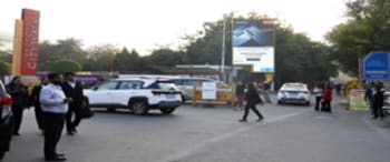 Advertising on Digital OOH in Pushp Vihar 99256