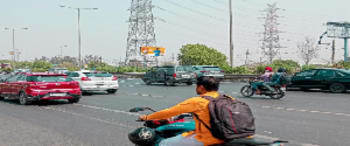 Advertising on Hoarding in Alipur 99320