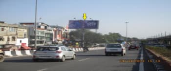 Advertising on Hoarding in Rajouri Garden 99421