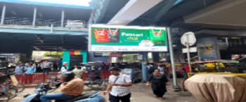 Advertising on Digital OOH in Karol Bagh 102919