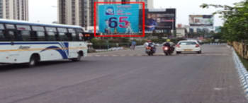 Advertising on Hoarding in Newtown 105370