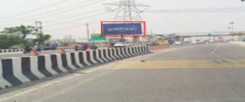 Advertising on Hoarding in Gurugram 110387