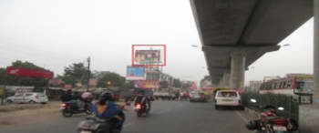 Advertising on Hoarding in Alambagh  55671