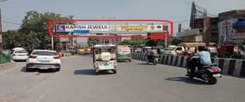 Advertising on Hoarding in Civil Lines 79528