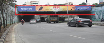 Advertising on Hoarding in Naagarabhaavi 81099