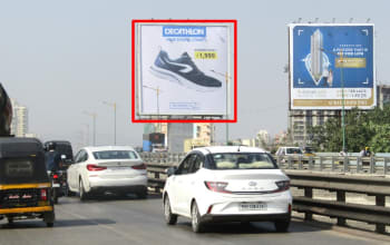 Advertising on Hoarding in Mulund East 85744