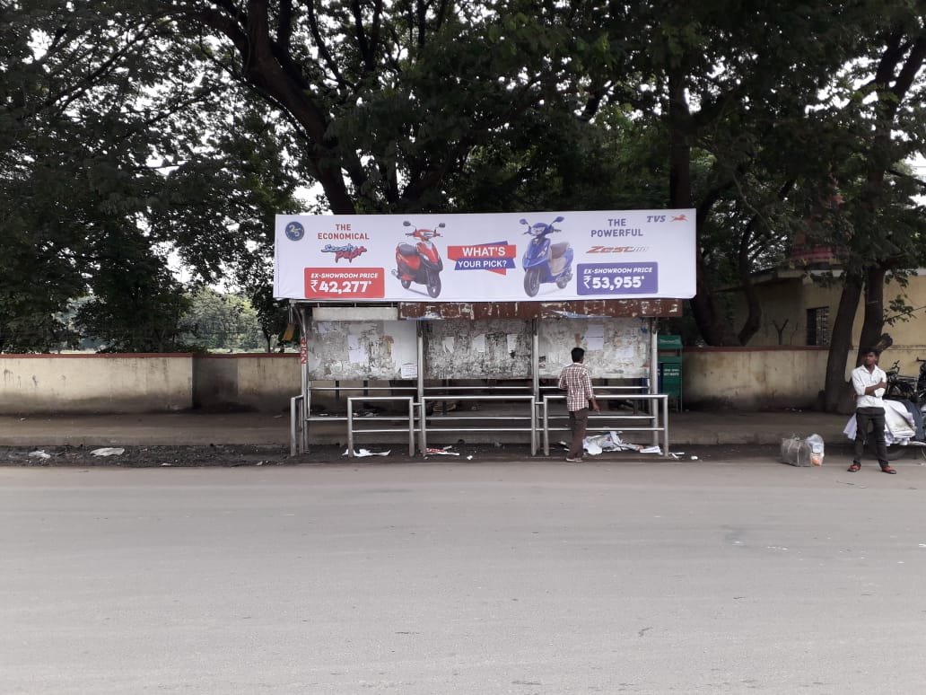 Bus Shelter Popular Media Advertising on Bus Shelter in Hadapsar